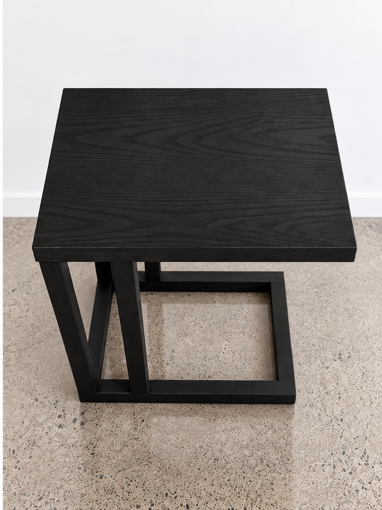 THE LEDGE SIDE TABLE