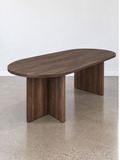 THE LUNA DINING TABLE